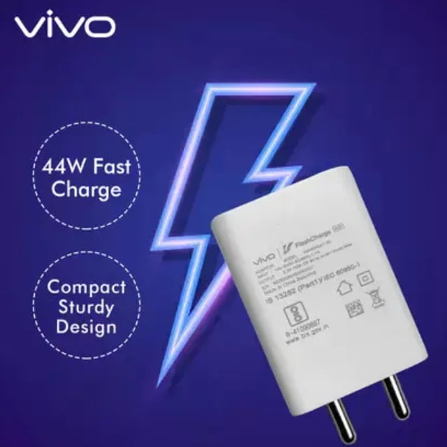 Fast_44W_Charger_1